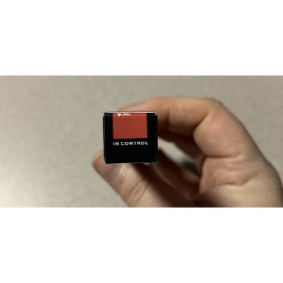 NEW Jaclyn Cosmetics Makeup Poutspoken Lip Liner Crayon- In Control Color - Picture 4 of 4